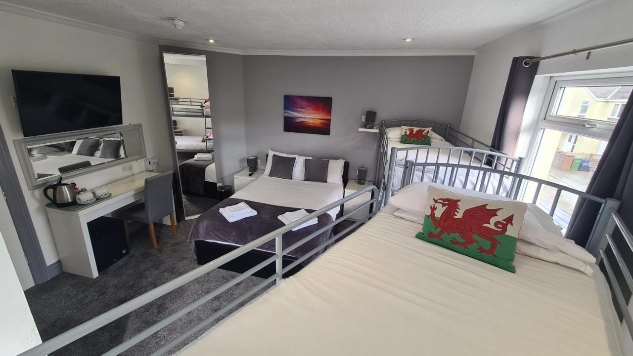 Y Gwynedd Inn لانبرس المظهر الخارجي الصورة
